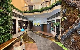 Khách sạn&Spa Brilliant Hà Nội